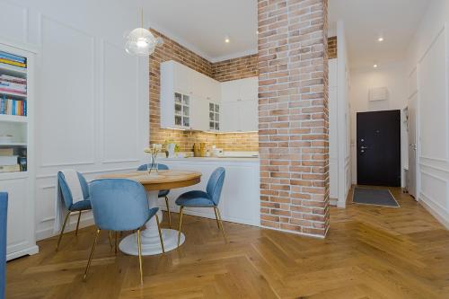 Woronicza Premium- Margo Apart