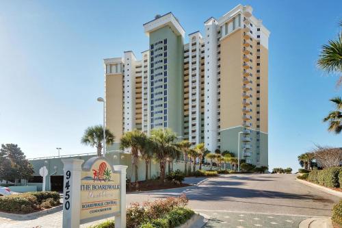 Boardwalk 209 photo 41