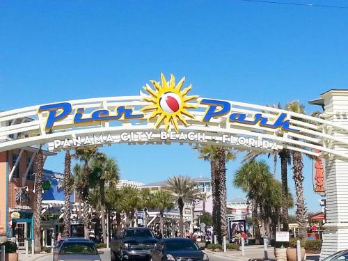 Boardwalk 209 photo 44