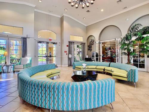 Luxury Lake View Condo-Vista Cay photo 44
