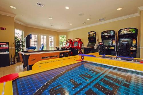 Luxury Lake View Condo-Vista Cay photo 45