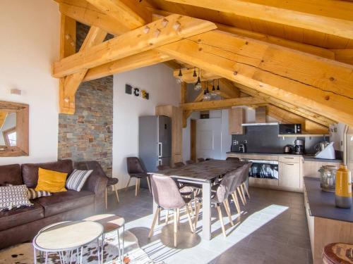 Appartement Valloire, 4 pièces, 12 personnes - FR-1-263-516