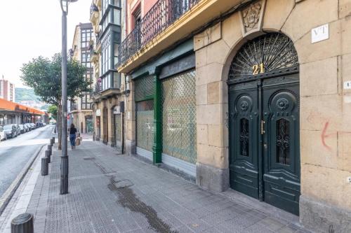 PISO DE DISEÑO JUNTO AL CASCO VIEJO