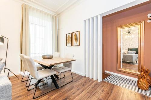 Chic 2BR in Historic Alfama | Heart of Lisbon Culture by Lisbeyond
