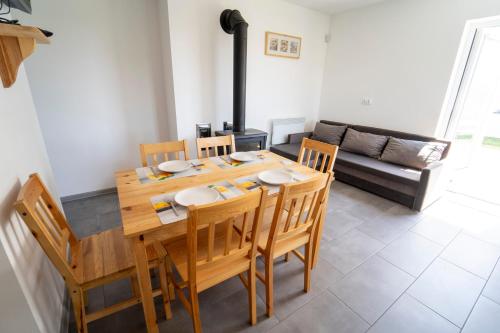 Posezení v ubytování Apartamenty Tęczowa 14 Sarbinowo