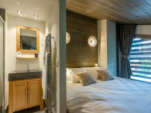 Appartement de Standing en Duplex à Val-d'Isère avec Balcon, Parking et Wifi