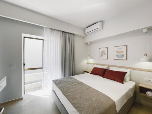 Urban Hive Chania, Your City Basecamp - Fiber Wifi