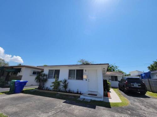 Sol Miami #1 with free parking on premises photo 17