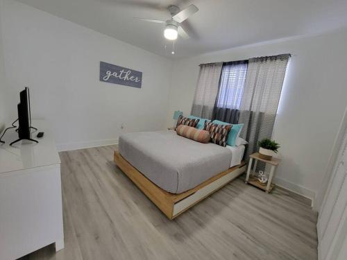 Sol Miami #1 with free parking on premises photo 28