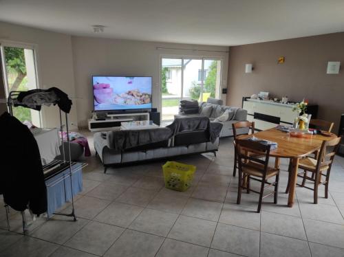 Charmante maison avec piscine – Photos 3