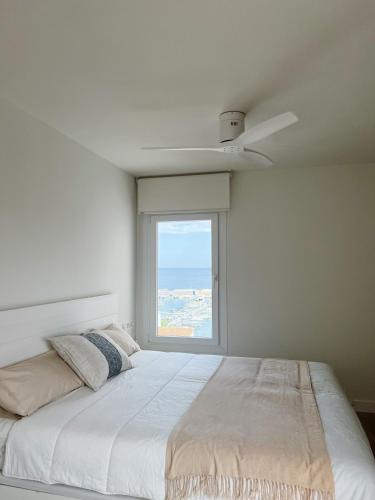 Modern new apartment, Perfect for golf and digital nomads , sea view and parking photo 3