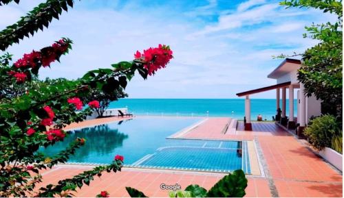 Khanom Beach Residence 1-bedroom Mountain & Sea View 내부 또는 인근 수영장