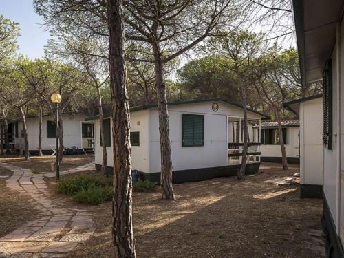 Inviting mobile home by the Sorso Sea