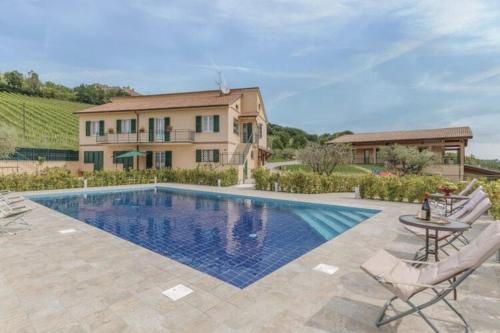 Belvilla by OYO La Collina