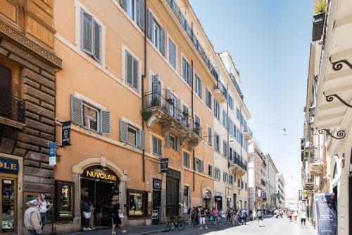 Corso View by Rental in Rome