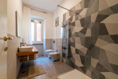 GuestHost - Rione Prati Comfy Apartment