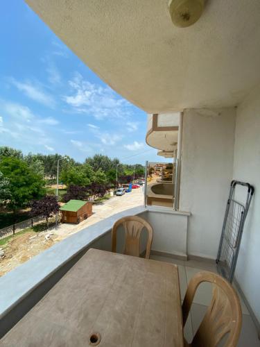 Μπαλκόνι ή βεράντα στο Lapina Suite & Restaurant