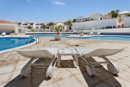 Holiday Valley Blue Ocean B2