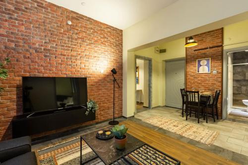 Charming Flat near Trendy Attractions in Cihangir