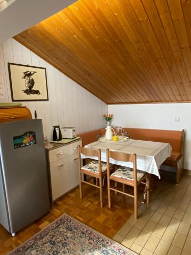 Family Apartments Vesna- 100 m Beach -Center Crikvenica