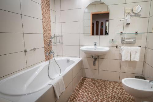 Bagno di SkyHotelGwarna