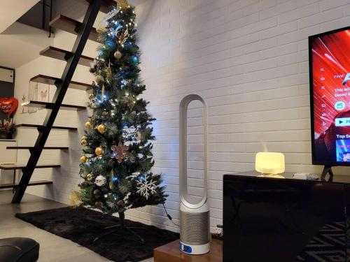 TV o dispositivi per l'intrattenimento presso Empire Damansara Designer Soho Karaoke & Netflix