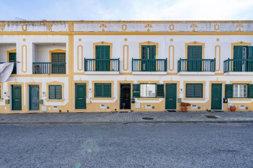 Villa Deluxe Teixeira by Umbral