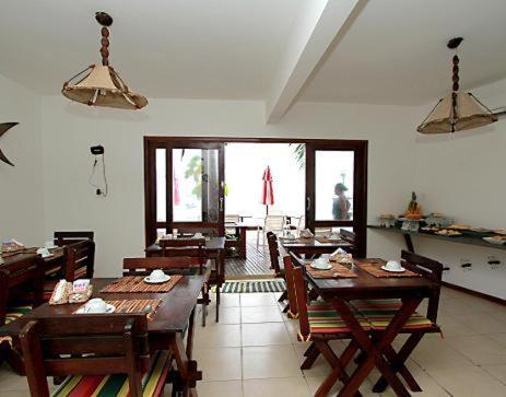 Restaurace v ubytování Pousada Porto dos Milagres