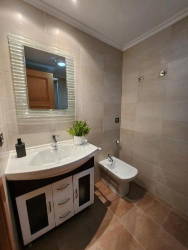 Kúpeľňa v ubytovaní Apartamentos Nordés2