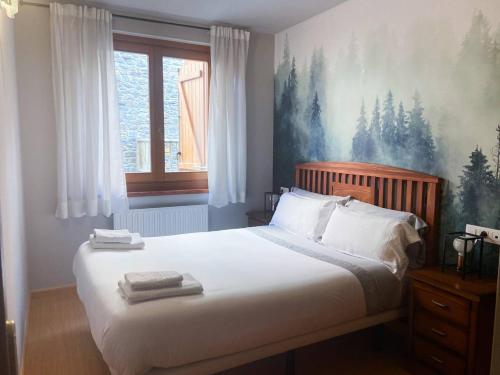 Postel nebo postele na pokoji v ubytování Naturaleza En Soldeu - Disfruta En Familia De Terraza Con Vistas - Parking Gratis