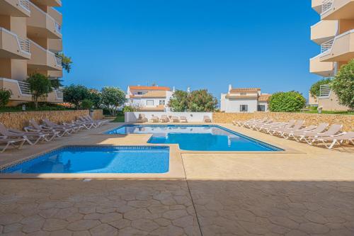 Quinta da Amoreira by the Pool one