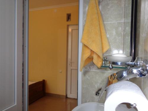 Ванная комната в White Guest House