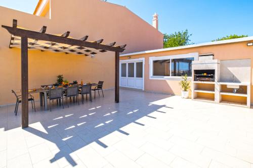 Villa La Digue - Piscina e BBQ - Galé, Albufeira