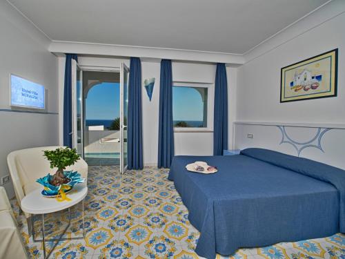 Foto dalla galleria di Hotel Villa Miralisa a Ischia