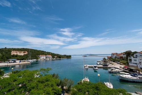 Kuća Zora