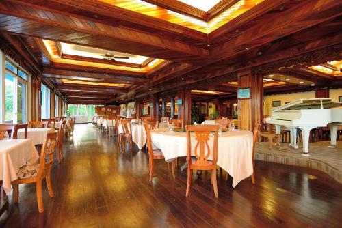 Εστιατόριο ή άλλο μέρος για φαγητό στο Airai Water Paradise Hotel & Spa