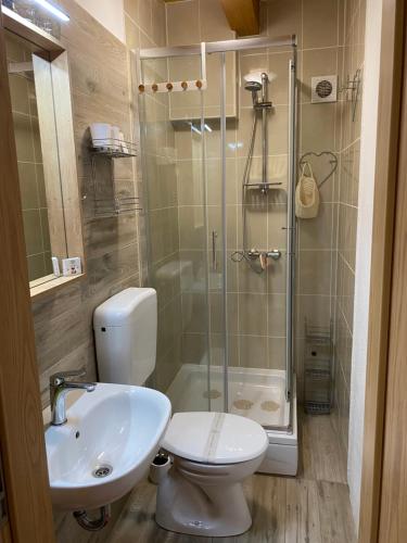 Apartments Vjeverica – Photos 3