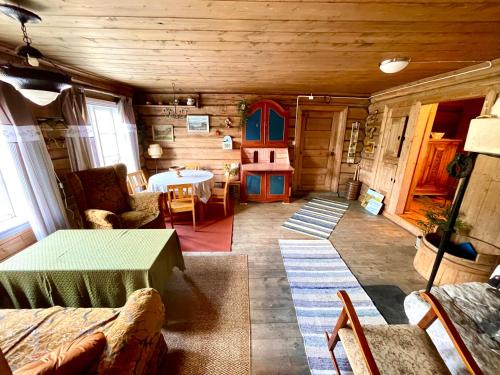 Χώρος καθιστικού στο Reinheimen Lodge