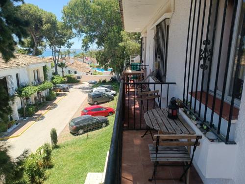 A balcony or terrace at Estudio a 50mt del mar, zona Palacio de Congresos Apto 7