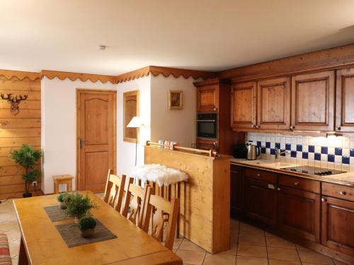 Appartement Confortable de 3 Chambres à Tignes Val Claret - Proche Pistes et Commerces - FR-1-502-527