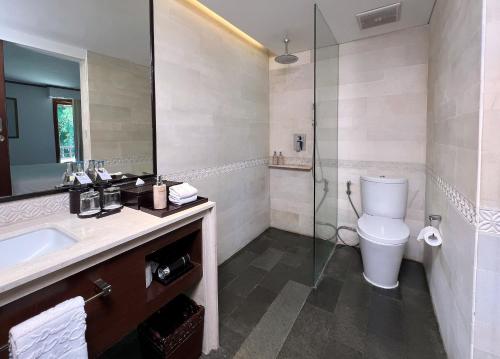 Ένα μπάνιο στο Nusa Dua Beach Hotel and Spa - Handwritten Collection