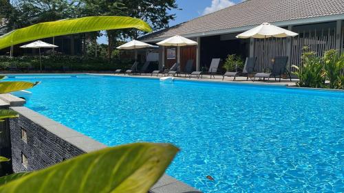 Het zwembad bij of vlak bij Rebungan Resort Langkawi