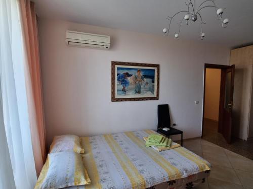 Katil atau katil-katil dalam bilik di Fantasy Apartments Saint Constantine and Helena Resort