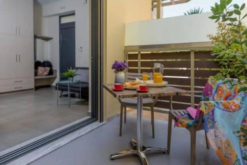 Ginger Chania City Center Apartment