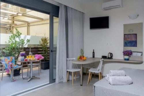 Ginger Chania City Center Apartment