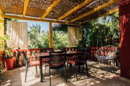 Villa Tropica - Secluded Private Pool, Jungle Garden, Soulful Escape near Split & Trogir