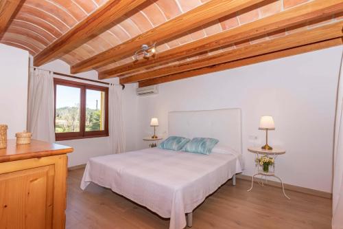 Els Gorgs by Sealand Villas