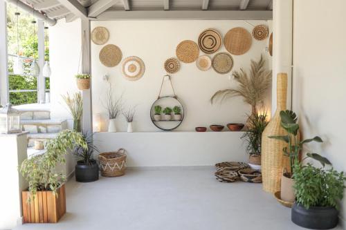 Gallery image of Dohos Skiathos Suites in Skiathos Town