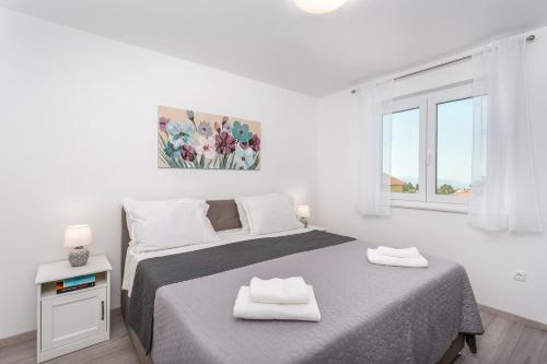 Kvarner bay - Apartments 2 & 4