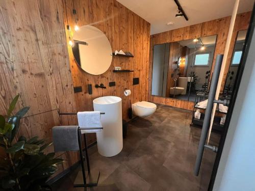 Ένα μπάνιο στο Chalet Deluxe